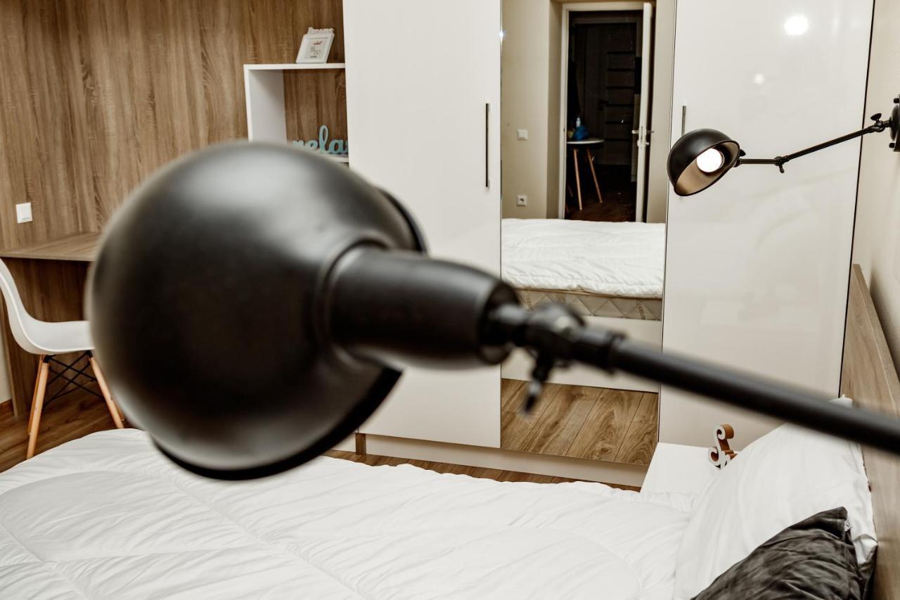 Loft Apartment Lviv Exterior photo